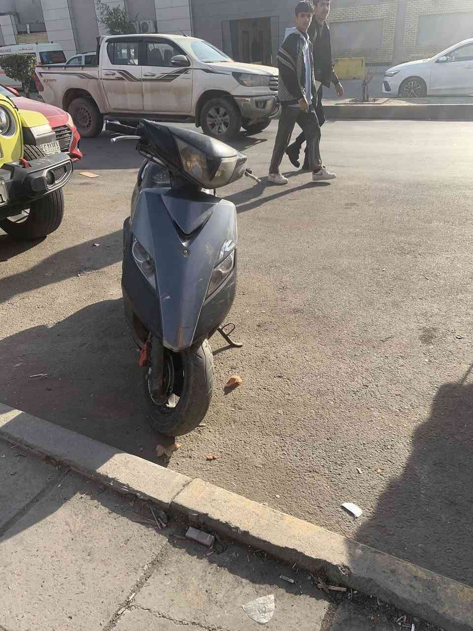 سلام عليكم
دراجه ماكس ثعلب 140
مكينه مجفته مره وحده 
بيها نقوصات بسيطه 
تشغيل ب اي وكت هندر واحد 
سلف من وره الباتري واكف 
الدراجه جانت متروكه 
السعر 350بيها مجال بسيط 
***********
