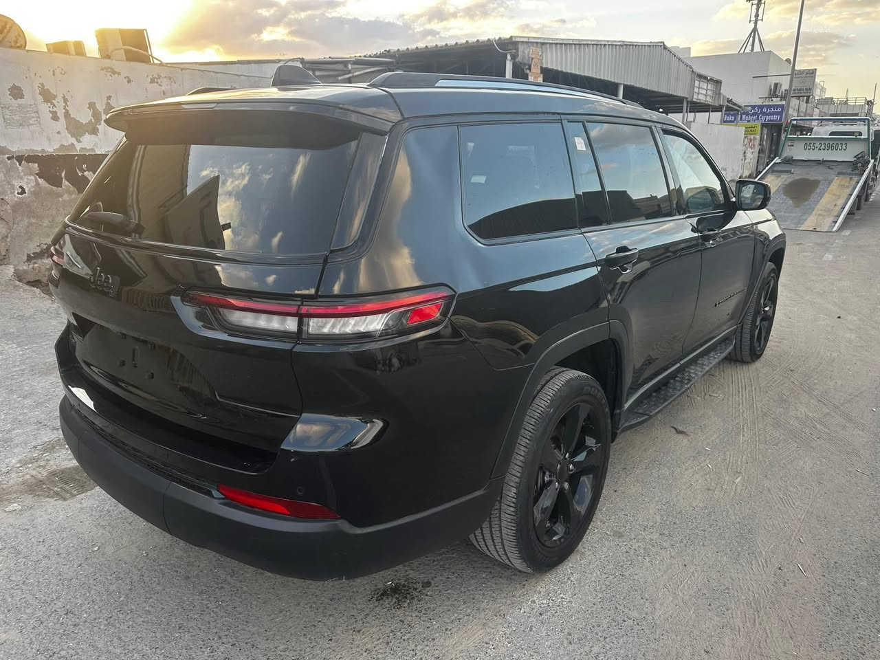 جيب (2024) شكل جديد .
تبديل باب عكس سايق صبغ نص القمره فقط والباقي كفاله فول موصفات 
(بلاك توب ) (6سلندر _7) راكب بصمه فتحه داخل كنتاره وجلد تشغيل عن بعد صندوك كهرباء 3قطع تبريد 
سعر (225) 🔥واصل بغداد مرقم موعد وصول (7) ايام 
((***********)) بغداد الزعفرانيه
