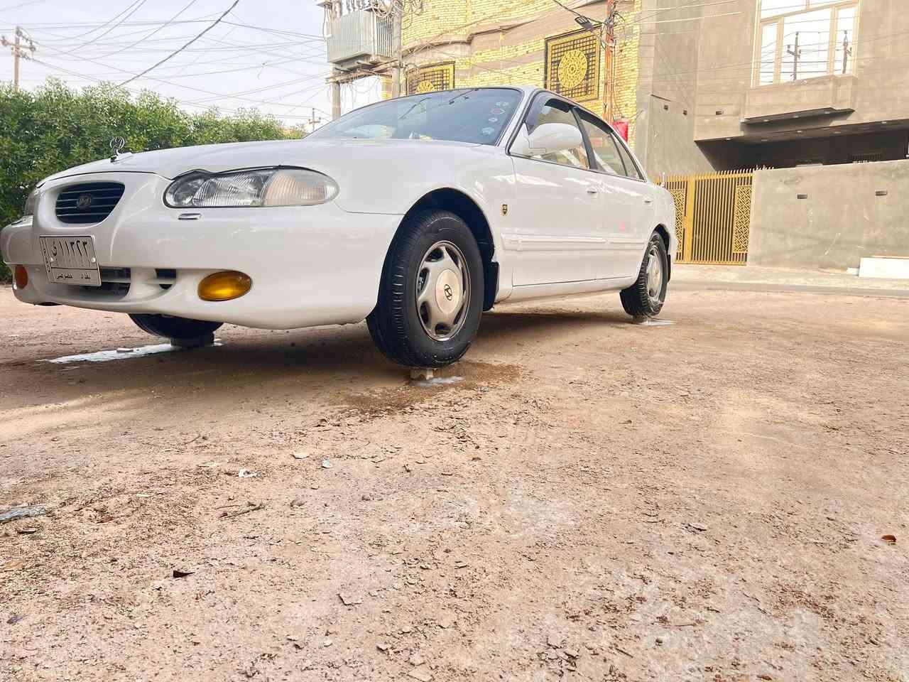 سلام عليكم سوناتا للبيع او مراوس حسب قناعه مصبوغه عام جماله بيه طخه بسيطه بجاملغ الايمن خلفي مكينه كير حداديه تخم تاير كله جديد نقص غاز منضومه كامله مال تبريد سعر55$ هـ*********** ممتواجد ع فيس اتصل وات ساب مكان سياره بصره رقم بغداد رايعه بغداد تحويل ثاني يوم
