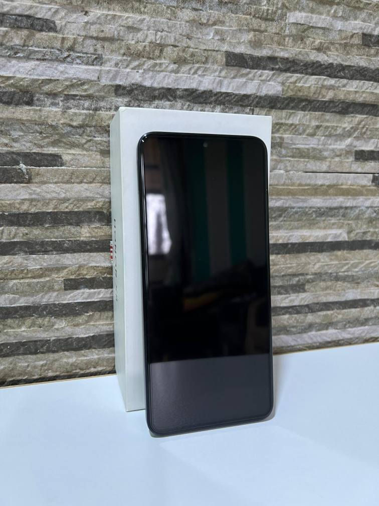 للبيع: HONOR 8.. بكارتوته وشاحنته الأصلية
البطارية سليمة
الشاشة سليمة بدون اي كسر او خدش ايضا الكاميرات سليمة بدون خدش
• الموبايل على الرغم من انه مستعمل لكن نظيف ومحافظ عليه تماماً يعني تاخذه نظيف بكارتونه
.. ومستعجل ع البيع كلش

السعر : (175 الف) وبي مجال للشراي

+FHD "6.7 شاشة •
•رام 8 ذاكرة 256 جيجا

للأستفسار : *********** البصرة, العراق
