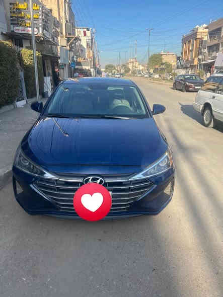 اللنترا 2019 AT  بدون اي تبديل بدون ضرر واضحه بالصور مكانها اليرموك رقم سنويه هزه جديده صورها والحادث والسونار واضح السونار قديم شويه سياره بيت مماشيه 42 الف فقط حقيقي بيها رصعه بسيطه جدا جاملغ امامي وبيها شخطه بسيطه جدا باب خلفي سياره جاهزه بدون اي نقص الشراي يتصل وبخدمته 
مكلف بالنشر 
السعر 142 بيها حك جيه فقط بدون احراج

***********
