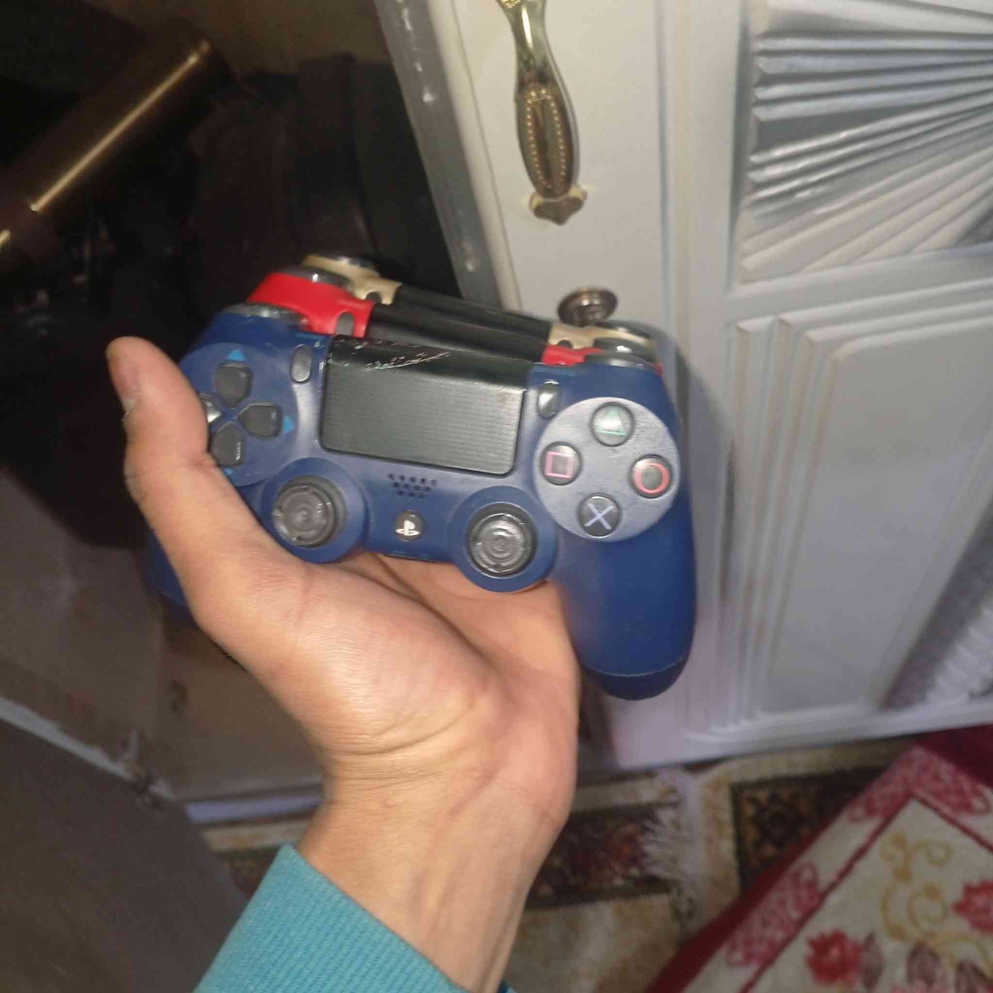 جواب بلاي ستيشن 4 ما دخلت مصلحه اصلي شرط تفحص وتشوف الا تاخذ مكان ناصريه زينويه


**إذا كنت صاحب هذا الإعلان وتريد حذفه لأي سبب، رجاءا أرسل رسالة إلى الدعم الفني**