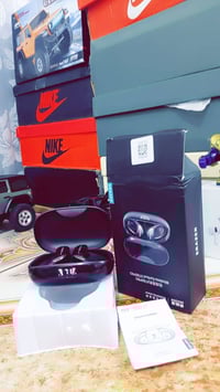 ايربود • بضاعة أوروبية • دي إتش إِل