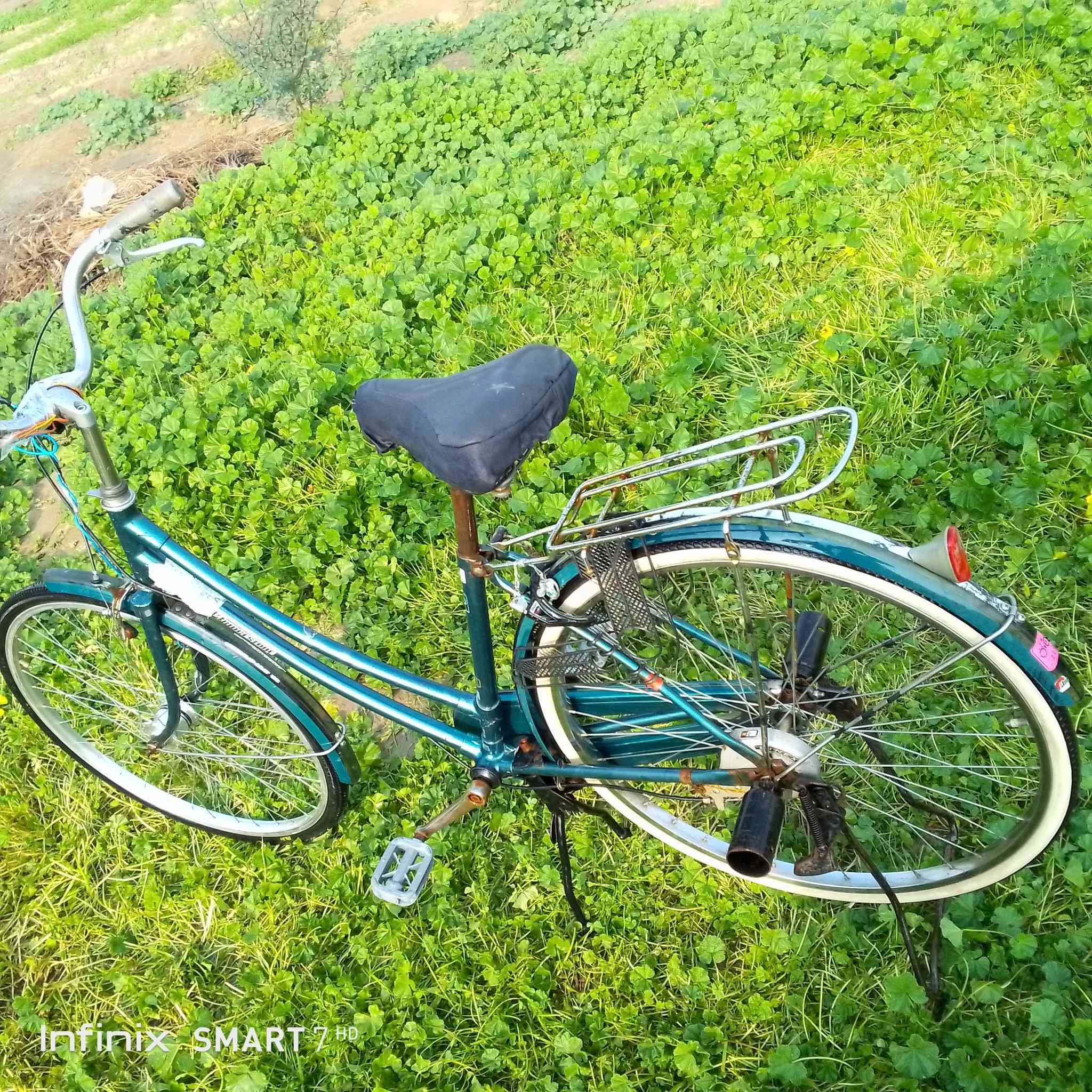 سلام عليكم ورحمه الله وبركاته باسكل البيع حجم 26 مديل
2018 باسكل جاهز سعر 80 وبيه مجال رقم هاتف ***********
