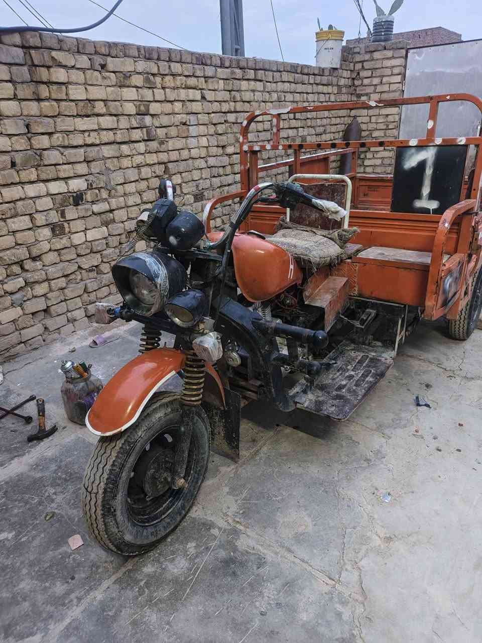 سلام عليكم ستوته لبيع موديل 14اوراق وكيله سيد خلدون ستوته مكينه جديده تخم تاير ستوه مشدود كهربايات شقالات ستوته شويه يرادله ترتيب سعره 1150وبيه مجال ***********نتصل وبل خدمه
