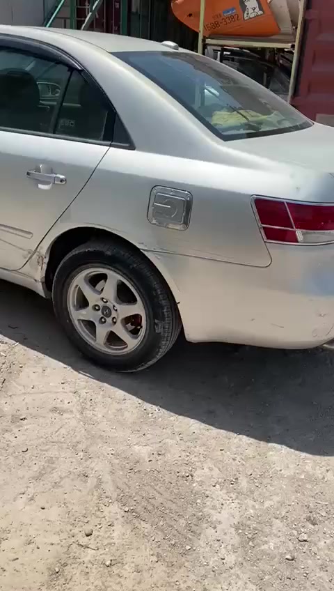 سوناتا 2007 رقم بغداد يرادلهة صبغ عام محرك 6 سلندر بيهة منظومة غاز 80 لتر ترايك وين ما تريد بيهة ميكانيك بدون اي نقص تبريد ثلج مكانهة بعقوبة ادور مراوس حسب القناعة وانطي فرق مو مشكلة 
تلاحظون بيهة تبديل واضح بالتصوير الاول والثاني 
***********
