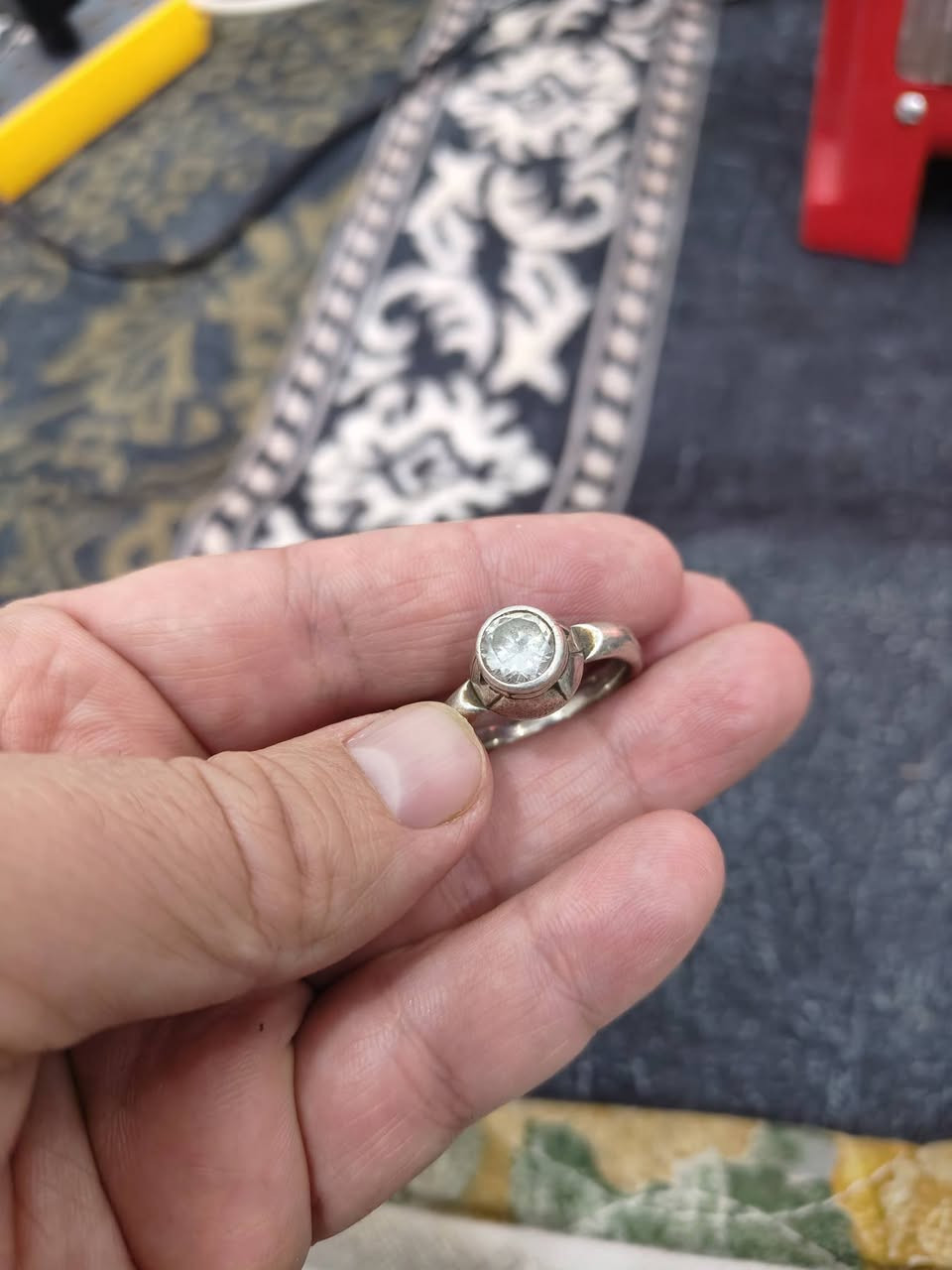 محابس فضه للبيع مكاني بغداد سبع قصور توصيل ما عندي متواجد فيس و واتساب ***********
