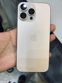 16 برو ماكس  بطارية 100 ذاكرة 256 سعر 1250  للاستفسار 07857089000