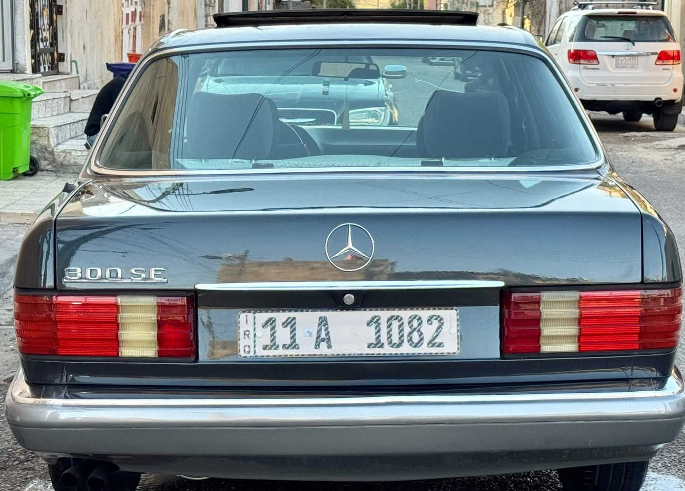 السلام عليكم للبيع مارسدس جامبو موديل 1990 كفالة ضربة تبديل صبغ جمالية فقط بدون دگة چاكوچ مكينة وكير مكفولات حدادية وتخم تاير كلة جديد تبريد ثلج سيارة كلها على وضع الشركة بلادية الكتلوكات وياها رقم بغداد الدولي بأسمي هزة وسنوية جدد وسيارة جاهزة برغي ما بيها نقص وكلها بلادية .

———————————————————————

العنوان :البصرة الامن الداخلي 

للأستفسار الأتصال:***********//***********
