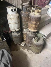 للبيع عليه 30 القنينه قفل عراقيه شرط  07882887345