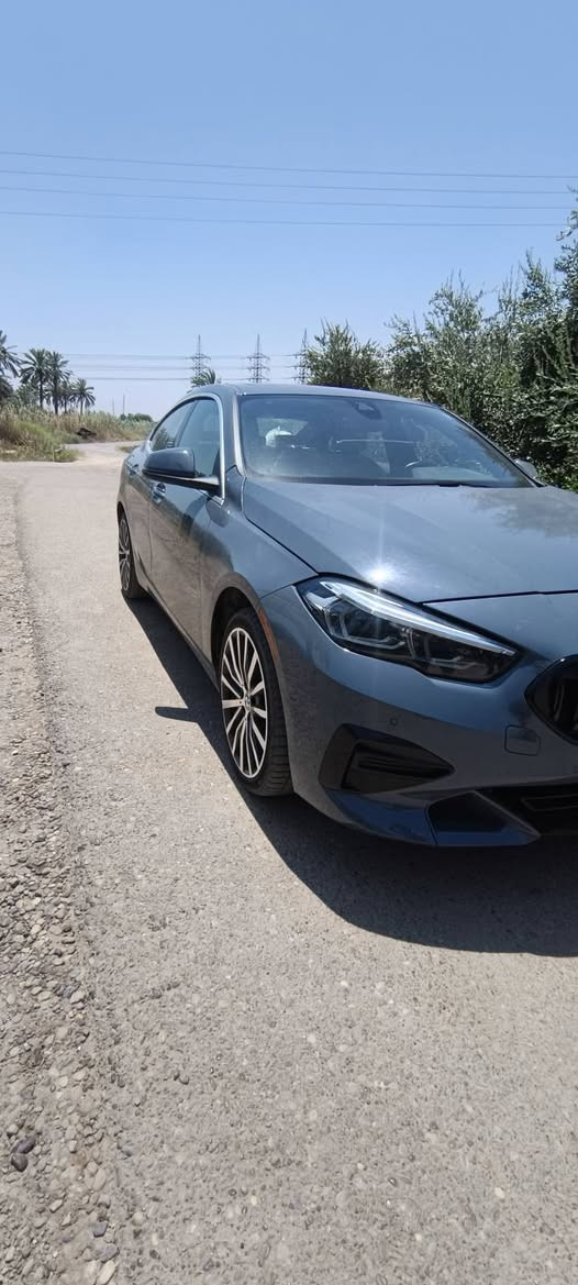 سلام عليكم
BMW 228I 2024
المحرك والأداء
المحرك: 2.0 لتر تيربو، 4 سلندر (B46).
القوة: 228 حصان.
العزم: 350 نيوتن.م (258 lb-ft).
ناقل الحركة: أوتوماتيك 8 سرعات Steptronic.
التجهيزات
شاشة عدادات رقمية 10.3 إنج.
شاشة وسطية 8.8 إنج.
Apple CarPlay وAndroid Auto لاسلكي.
نظام ملاحة.
تشغيل بالبصمة (زر تشغيل).
كاميرا خلفية مع حساسات.
إضاءة LED أمامية وخلفية.
تحكم ثنائي بالمناخ.
مثبت سرعة.
شحن لاسلكي . �
Cars.com +1
أنظمة الأمان
فرامل ABS وESP.
التحذير من الاصطدام الأمامي مع الكبح التلقائي.
التحذير من مغادرة المسار.
مراقبة النقطة العمياء (حسب الفئة).
6–8 وسائد هوائية أو أكثر
لتفاصيل اكثر و معرفة السعر 
هاتف ***********
