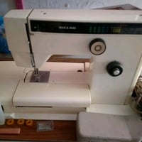 مكينة خياطة • ياباني اصلي • بغداد القاهرة