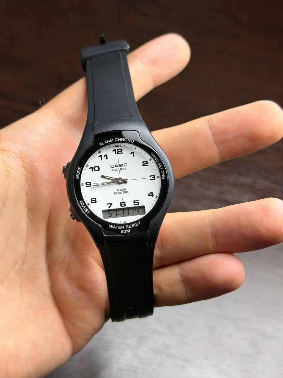 CASIO 
اصلي وكالة كاملة المرفقات 
رقم الموديل AW-90H-7BV
دبل تايم 
اميال لامينوس فسفوري 
سير ربر اصلي 
قفل مختم 
ستانلس ستيل 
مقاومة للماء 5 بار 

35 الف على اول تم

KtyIGWdnNcdESchxGj


**إذا كنت صاحب هذا الإعلان وتريد حذفه لأي سبب، رجاءا أرسل رسالة إلى الدعم الفني**