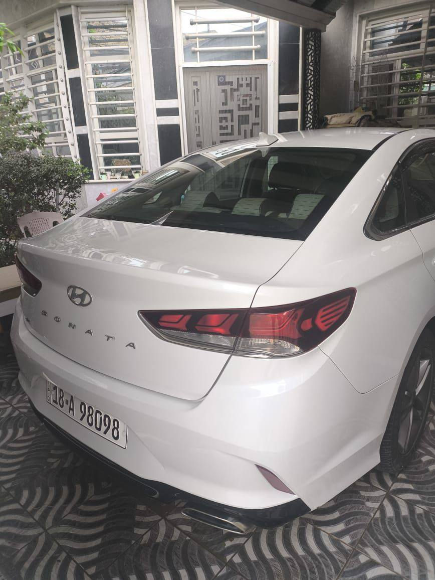 السلام عليكم ورحمة الله وبركاته 
سوناتا 2019 se ابيض
2400 مكينة 
معروفة مواصفاة الse 
شاشة جبيرة 
رادار جانبي 
كاميرا خلفية 
كروز سرعة 
حساس
كشنات جلد  ... الخ 
كير مكينة كفالة 
ماشية 75 الف 
رقم بابل 
حادثها جاملغ وبنيد خفيف صور الحادث مرفقة 
مكاني بابل الحلة 
السعر 145 $ وبيها مجال للطيبين 
السيارة مال جناي كللش نظيفة الله شاهد 
لمزيد من التفاصيل الاتصال على هذا الرقم 
***********
