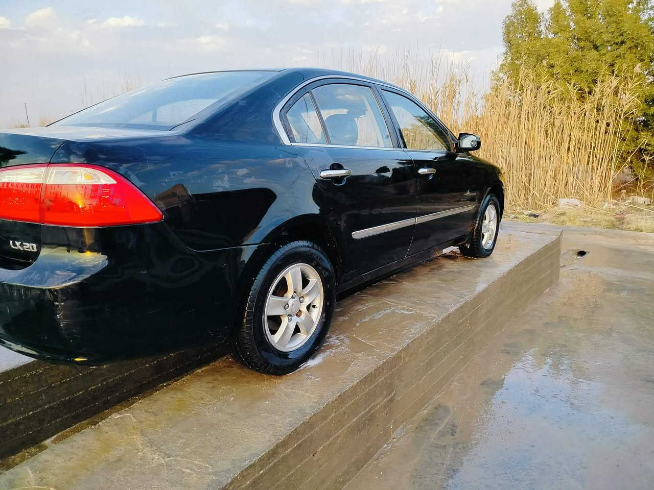 سلام عليكم سيارة لوتز موديل 2008سيارة السعر 115$وبيهة مجال للطيبين الاستفسار هذة الرقم***********
