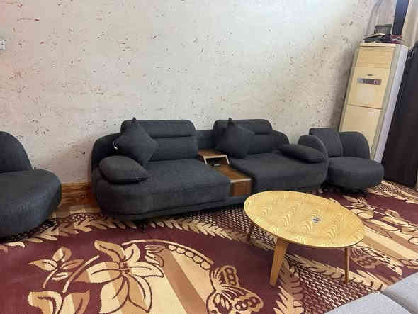 سلام عليكم اهم اوربي إيطالي لو  فرنسي للبيع للاستفسار ***********
