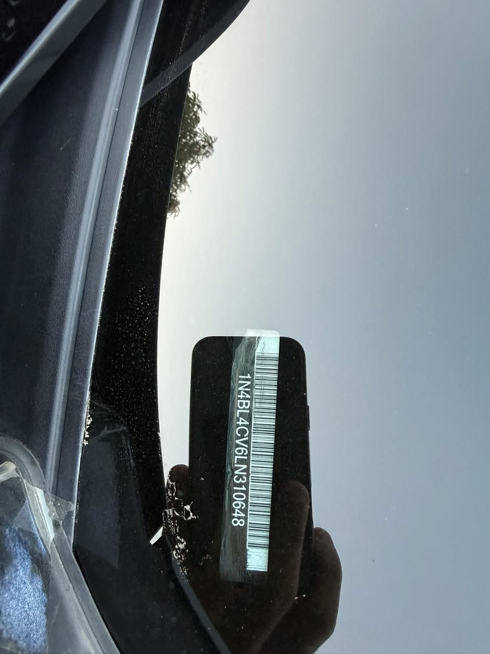 التيما 2020
مواصفات SR
رادار امامي وخلفي 
تحكم گير ستيرن
كوشن جلد 
سنويه بسمي تخم تاير
سعر 142 وبي مجال 
***********
