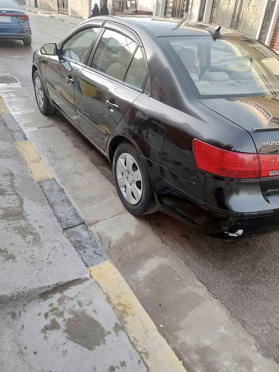 السلام عليكم سوناتا موديل 2009 بغداد انكليزي باسمي سياره حادثها جاملغ امامي وخشم البنيد سياره مصبوغه عام لجماليه اثر جراد بدون دواخل كير محرك تبريد تخم كهربائيات كلها شغاله حداديه خير من الله مكاني بغداد رقم الهاتف ***********/بي واتساب السعر 98 وبيها مجال بسيط
