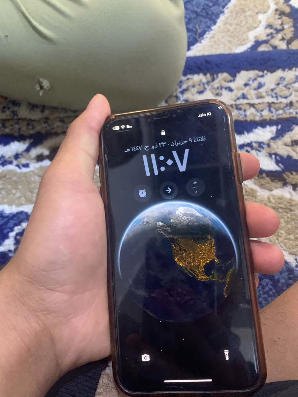 يوجد 
اكس ماكس 
للبيع 
كلشي مابي 
بطاريه ٨٢ 
السعر ٢٢٠ الف 
التواصل خاص او 
علرقم التالي ***********
