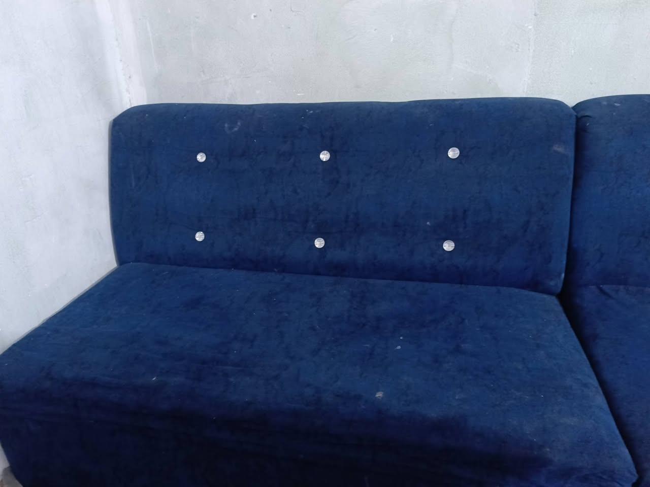 تخم قنفات 10 مقاعد للبيع ب 150 الف مكاني بغداد كفاءات السيدية


**إذا كنت صاحب هذا الإعلان وتريد حذفه لأي سبب، رجاءا أرسل رسالة إلى الدعم الفني**