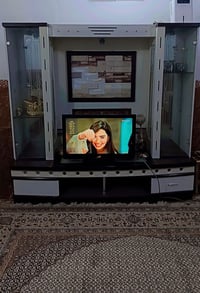 ٣٢ بوصة • باناسونيك • بدون نت