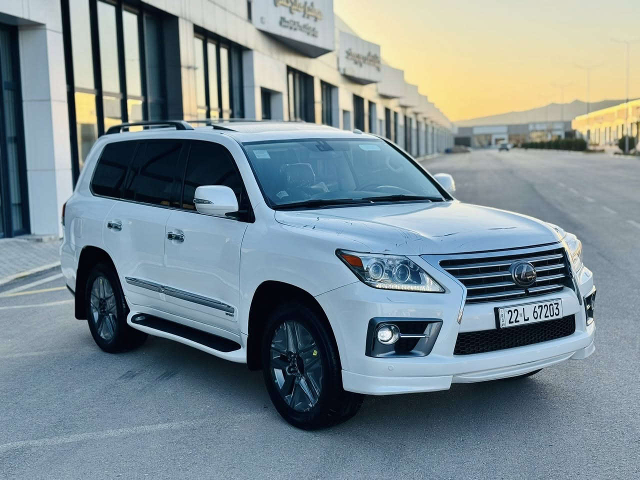 ليگزيز ( 2013 )  (بريم)   LX_570

🔷داخل ( مشمشي )  +  
🔷ماشيه ( ١٤٥ ) الف كيلو حقيقي
🔷سياره بريمي اصليه
🔷محرك _(5700)-(v8)

▫️سيارة حيل حلوه و نظيفه 
🔹بيها ( بنيد مصبوغ و شويه بتكمه جهة سايق )

فول فول مواصفات◽️
بصمه ، الانزيلاق ، شغال ، كشن جلد و هيتر
راس ديفيدي ، كاميرات ,ثلاجه , زينون ، جلد جاف تدفئيه شفط ، التبريد خزينه ،نظام ايكو ،سبورت ، حساسيه الديك الموخره ،مرايات ، الفتحه ، باب خلفي جك ، رادار امامي .....)

◽️محرك كير  بشرط مامفتوح
سياره حيل نظيفه 
بسميً السنويه بشرط تحويل و خرامه
سياره مابيها دينار مصرف كامل من كل نواحي

◽️نظافه ١٠٠٪؜ كامل سيرفس بدون نقص و بدون مصرف سياره اي نقص مابيها 
4 أيطارات جديدة تحتها 
تاير و ويل بيلادي شريكه 
حتا تاير (DUNLOP ) أصليه

نفسي يوم /تحويل و كاله حاظر
مكان / داخل سليمانيه🌆

◽️سعر _337$🔐 قفل🔥
◽️موبايل /***********
