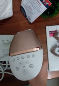 جهاز الليزر فيلبس للازالة الشعر اصدار حادي عشر مستخدم جلسة واحدة فقط و...