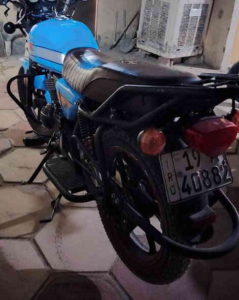 دايون سمائي للبيع رقم وسنويه كربلاء موجودات ثاني يوم اداور ما انتضر لان بعد ماتواجد داخل المحافظه
الدراجه كلشي بيها شغال مانقصه اي شي
دراجه كامله تخم تايرات جوبلس وره وكدام جديدات جان جوب مرايات و ماصده جمجمه الاصليه دشبول كلوباته صفر دراجه نضيفه شوفت عينك تجي تفحص قتنعت انت ابيعلك ماقتنعت وكلت ها مو كشنها مزروف نزلنه من السعر هنا اكلك اعذرني ومابيع سعرها ٢٣٠٠
***********
