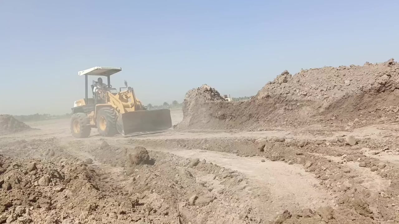 شفل كوماتسو حجم ٥٠ جاهز للعمل السعر 110
وبي مجال مكانه بابل النيل رقمي ***********
