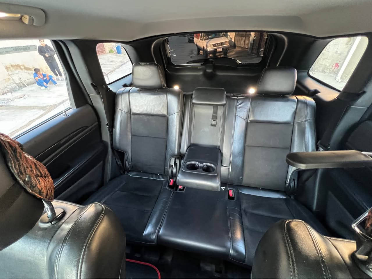 سلام عليكم جيب للبيع 2011 سنويه هزه جديد كير مكينه ابشرط تدفئه تبريد ابشرط اربع تايرات جديد ضرر بونيد +جاملغ سايق شبرين فقط عنوان كركوك حي عسكري استفسار رقم *********** كركوك, العراق
