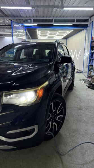 جمسي اكاديا 2019 slt للبيع او للمراوس
محرك v6 
ماشية 140 كيلو
كشنات vip منفصل 
حادثها قبغ جنطة
مكان بغداد الجادرية 
سعر 199
***********
