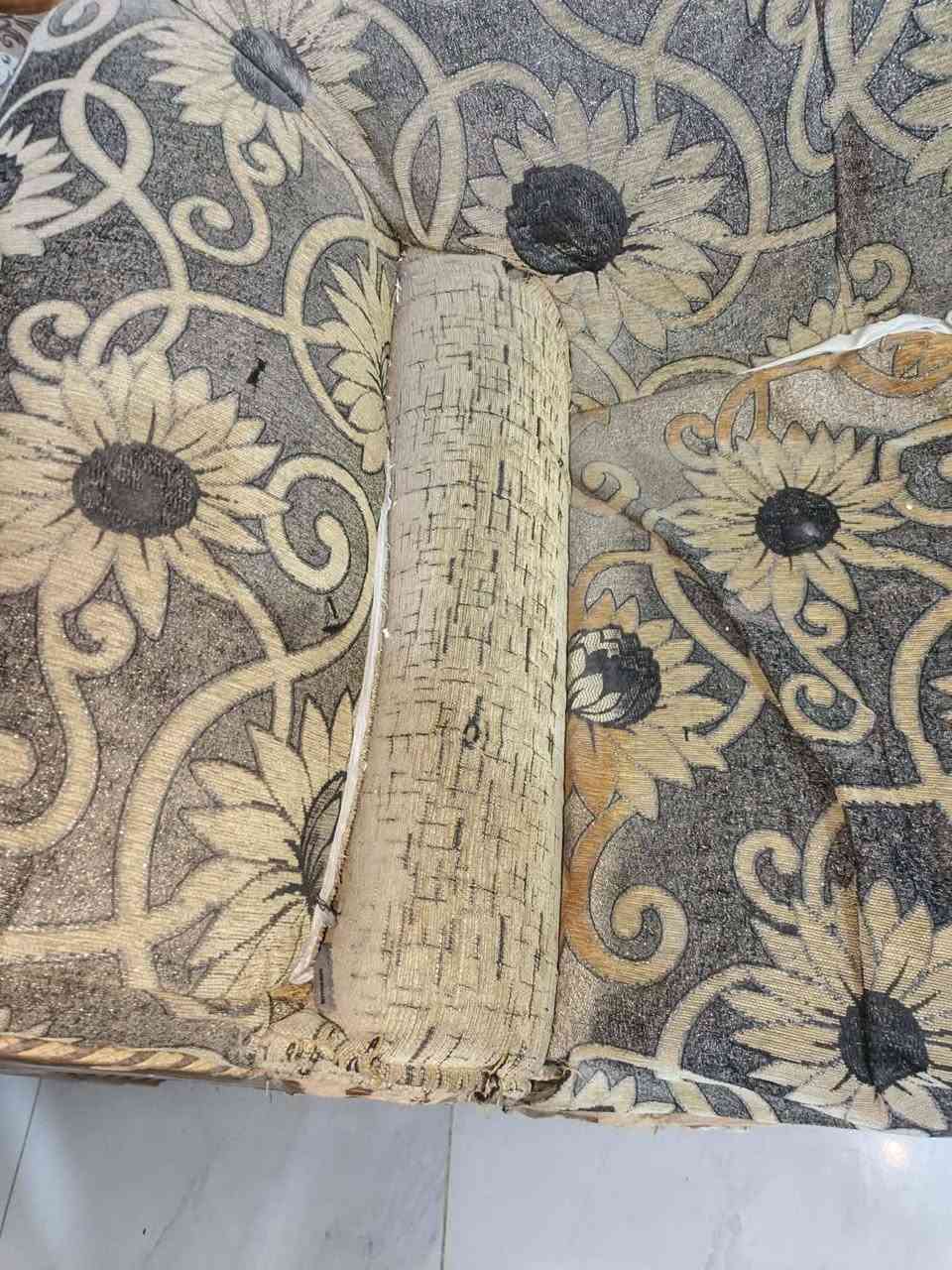 تخم 9مقاعد بي ضرر بسيط مثل ماموضح بالصوره المكان بابل


**إذا كنت صاحب هذا الإعلان وتريد حذفه لأي سبب، رجاءا أرسل رسالة إلى الدعم الفني**