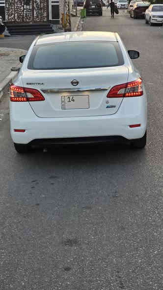 السلام عليكم
نيسان سنترا خليجي 
موديل 2015  رقم بصره انكليزي 
ماشيه 120 KM
كفاله عامه ضربه صبغ تبديل حتا دعاميات 
محرك  كير ما مفتوحات 
حداده تخم تاير 
تبريد ثلج ما بيها نقص برغي 
العنوان بصره ابو خصيب 
السعر 120 وبيها مجال 
رقم الهاتف ***********

