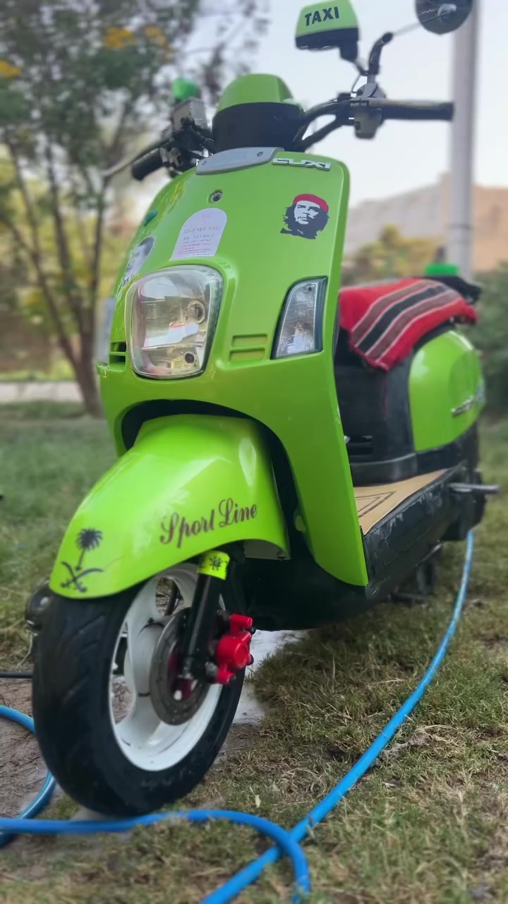 بوليس موديل 15 نضافه 90‎%‎ 
كربائيات 100‎%‎
محرك 100‎%‎
سعر 800 فقط 🔥
رقم الواتساب 
***********
