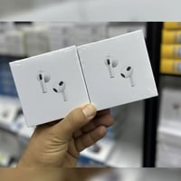 عرض شكاكي 🔥❤️‍🔥  1 - شاحنه ايفون 20 واط 2 - شاحنه ايفون تايب سي 35 واط...