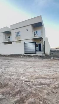 القرية الامريكيه • ٢٠٠م • ٤ غرف