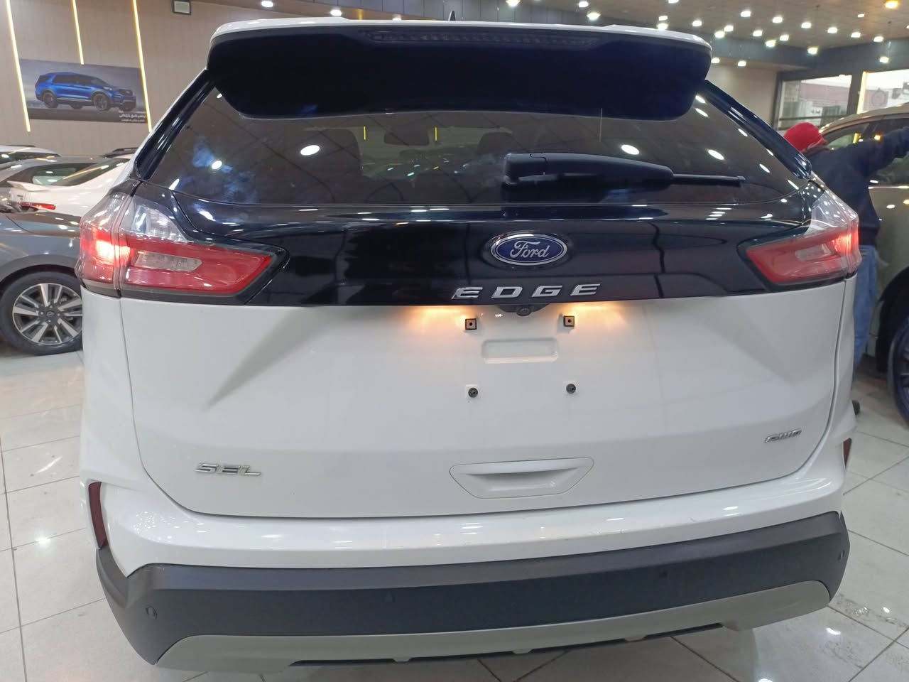 𝐅𝐨𝐫𝐝 𝐄𝐃𝐆𝐃 SEL 

فورد ايدج موديل : 2024 

اللون ابيض 

حجم المحرك : 2.0L TURBO ( 4.سلندر )
 سيارة بدون ارباك بجم كبس 
 الضرر بابين جاملغ خلفي صبغ
رقم كاتى اربيل 
دواخل اسود بيلادي
بصمة ابواب 
بصمة تشغيل 
بريك بصمة
كير ماوس
شاشة كبير ( تيسلا ) 12 انج
كاميرة
اوتو ستارت ( Auto Stard )
اوتو ستوب ( Auto Stop )
تحديد سرعة
تحديد مسار
رادار امامي 
رادار جانبي 
رادار خلفي 
حساسات امامي 
حساسات جانبي 
حساسات خلفي 
نظام : ECO
نظام : NORMAL 
نظام : SPORT
كشنات كهربائي 
تبريد لمس
تبريد مركزي
لايتات زينون بيلادي
بكلايتات ليد بيلادي 
بعد هواية مواصفات…

مكان اربيل داخل معرض 

ا‎للاستفسار اكثر الاتصال علی هذ

الرقم كورك او واتساب 

***********
