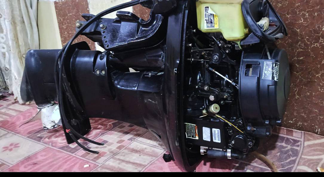 مكينه 40ماركلي مامفتوح لاكير ولا محرك ***********
