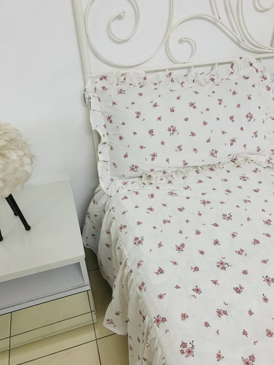غرفة بنوته حلوة أنتو إختاروا النقشة وألالوان والموديل وعلينا التنفيذ وتدللون🌸🌼🌺


**إذا كنت صاحب هذا الإعلان وتريد حذفه لأي سبب، رجاءا أرسل رسالة إلى الدعم الفني**