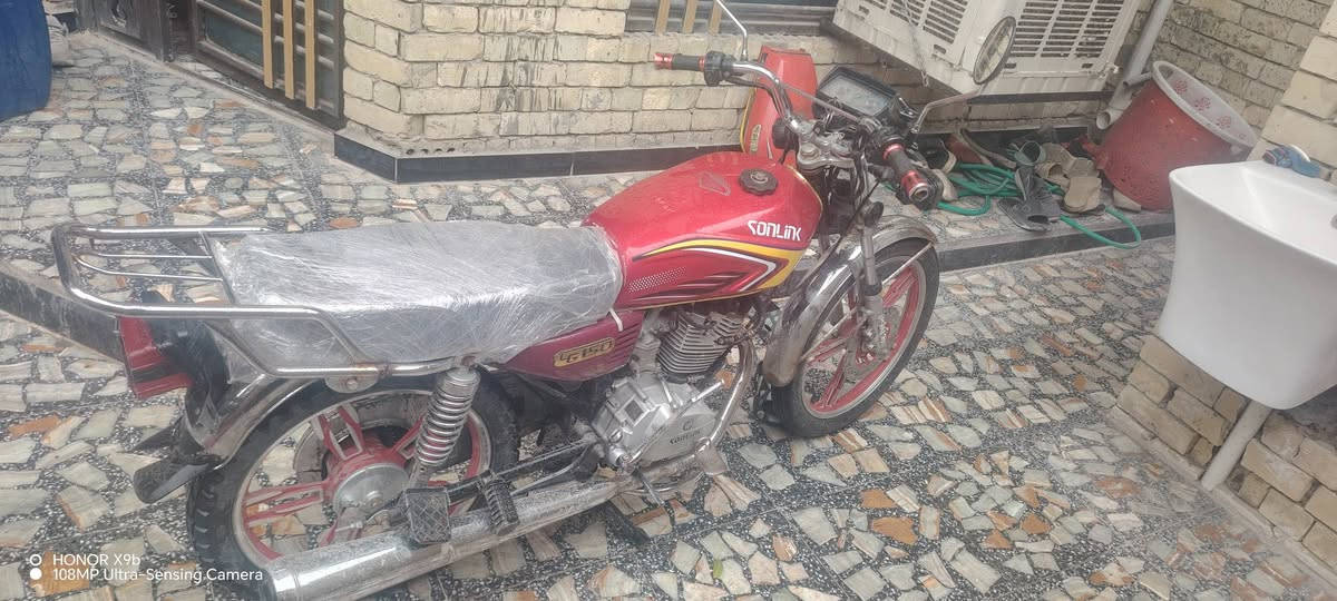 *********** موديل 23 سعر 450 وبيها مجال الصدر بغداد قرب شريكه الانوار مدينه لوفي
