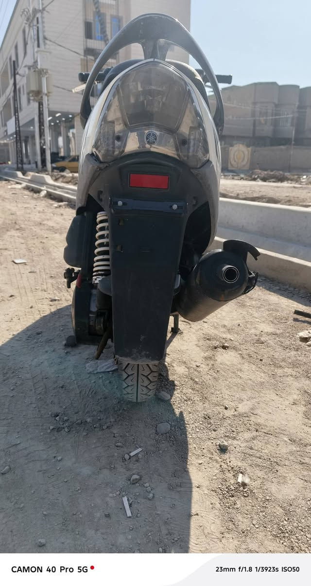 دراجة ماكس عدلة مزودة بوشة 55
كلجات رياضي
سلف رياضي
اكزوز رياضي 
ديسك امامي رياضي 
بصمتها الاصلية 
كفراتها اصلية بلادي ختم واحد 
مكاني سماوة حي الحكم 
السعر 800 وبيها مجال
خاص ورقم بي واتساب 
***********
