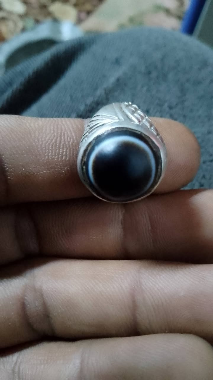 السلام عليكم جزع افريقي غديم للبيع مكاني بغداد قيم بل اليرضه الله خاص متواجد ‏‏‪‏‪***********‬‏
