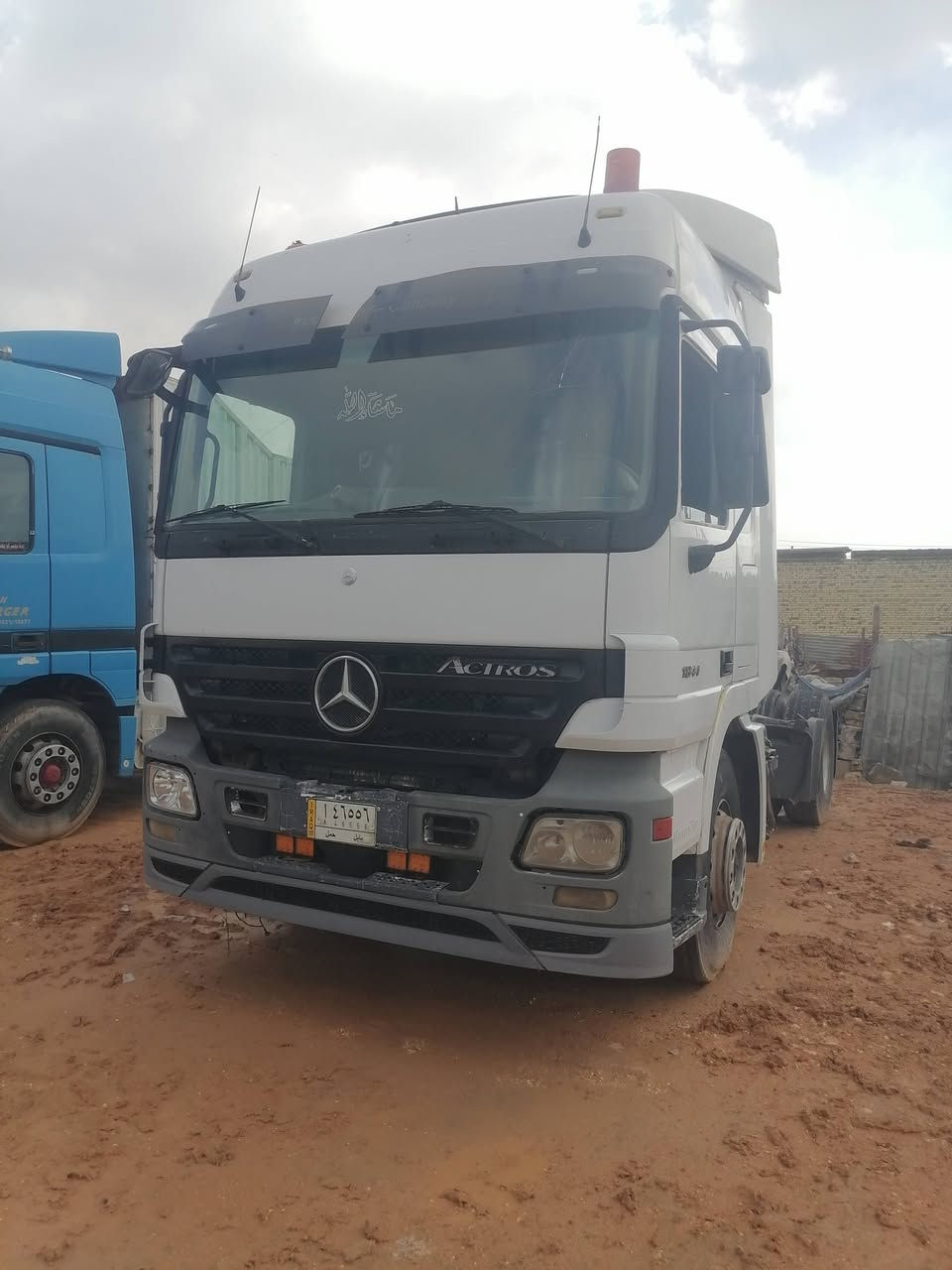 سلام عليكم للبيع اكتروز موديل ٢٠٠٤ السياره مكفوله كفاله عامه رقم بابل السياره فول مواصفات كامره حساس رتايدرصوبه مكينه ٤٤ رقمي *********** مكاني ديوانيه
