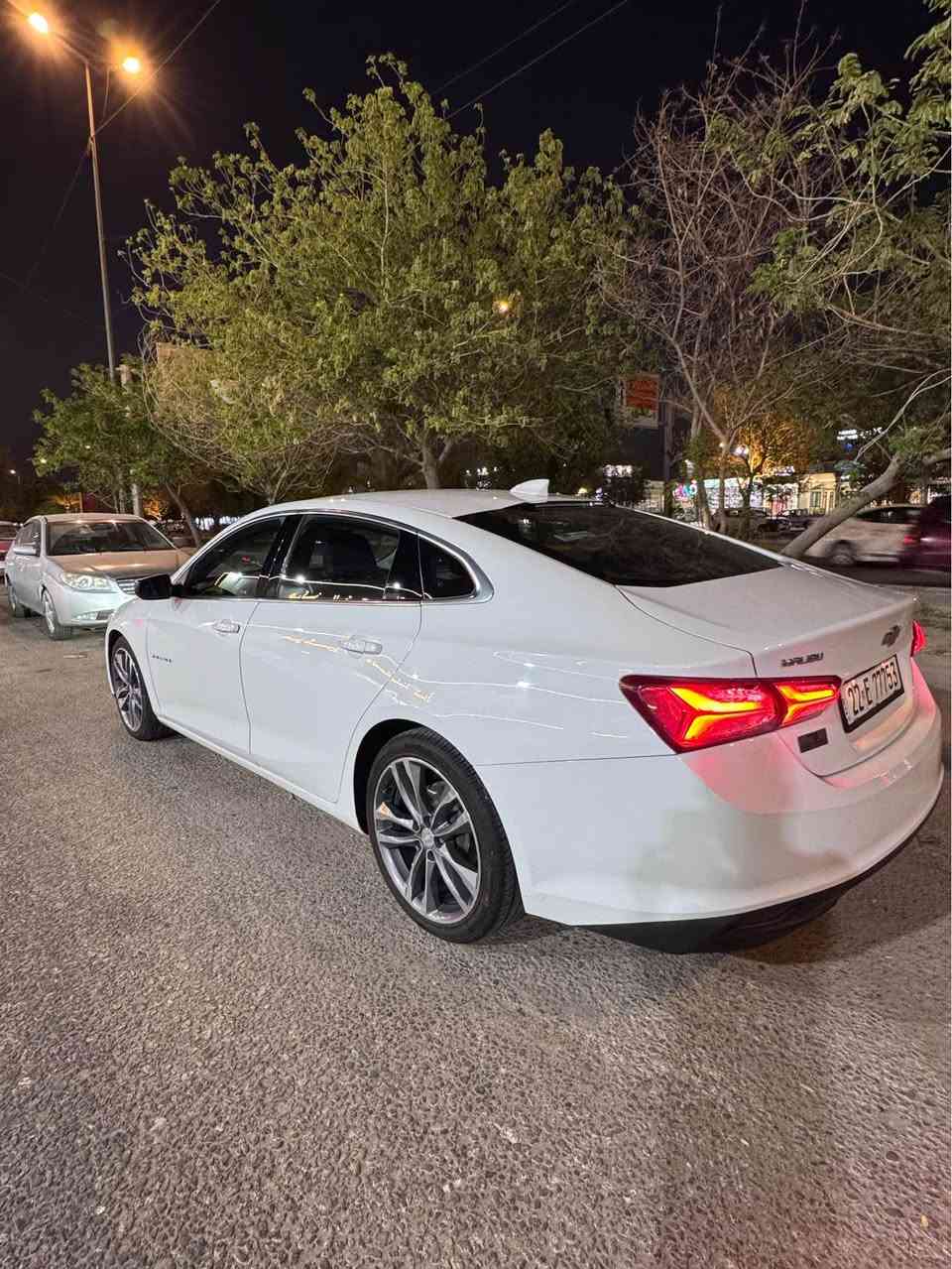 السلام عليكم ورمضان كريم 
ماليبو  
موديل 2021 رقم اربيل باسمي 
مواصفات LT نص مواصفات 
مناخ منفصل 
تبريد خلفي 
بك لايت لد 
لايت زنون 
كامره خلفيه 
حادثه في امريكا فقط جاملغ 
وهنا بالعراق بيهه جاملغ وبنيد 
ايرباك دركه وبرده وراجعات سستم 
السعر 110 ورقه 
السياره في النجف النجف, العراق


**إذا كنت صاحب هذا الإعلان وتريد حذفه لأي سبب، رجاءا أرسل رسالة إلى الدعم الفني**