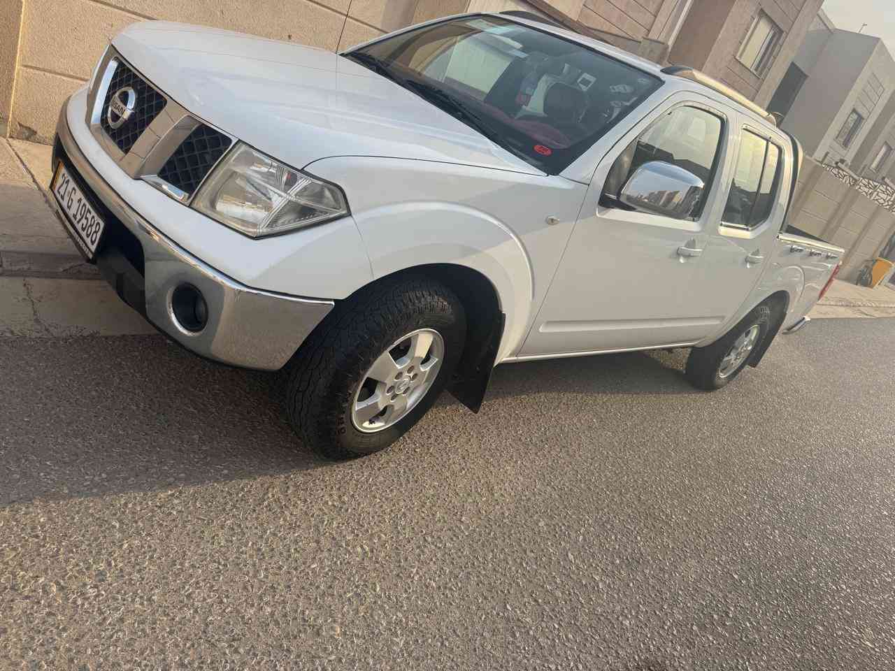 سلام عليكم نيفاره 2014 كفاله عامه حتى محرك ممفتوح  ***********
