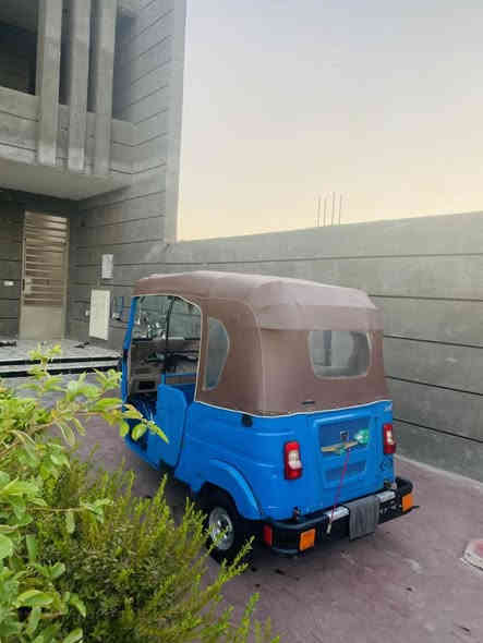 السلام عليكم تكتك للبيع مديل 2022 شهر 8  رقم وسنويه بسمي إنكليزي تكتك حلوه بيها طخه ب صفحه محرك نضيف خير من الله سعر 7350 وبيها مجال بسيط 
مكاني بغداد قريب الشعب 
رقم الهاتف ***********
