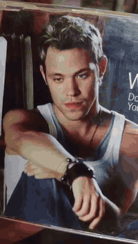 نسخ اصليه من 150 قرص CD مضغوط منوعات اجنبيه  موسيقيى متعددة - روك/بوب/أغاني قديمة/ شلاغر/ موسيقى افلام عالمية/ اوبرا /سلو / الطلب على الواتساب *********** البيع شلعات فقط
