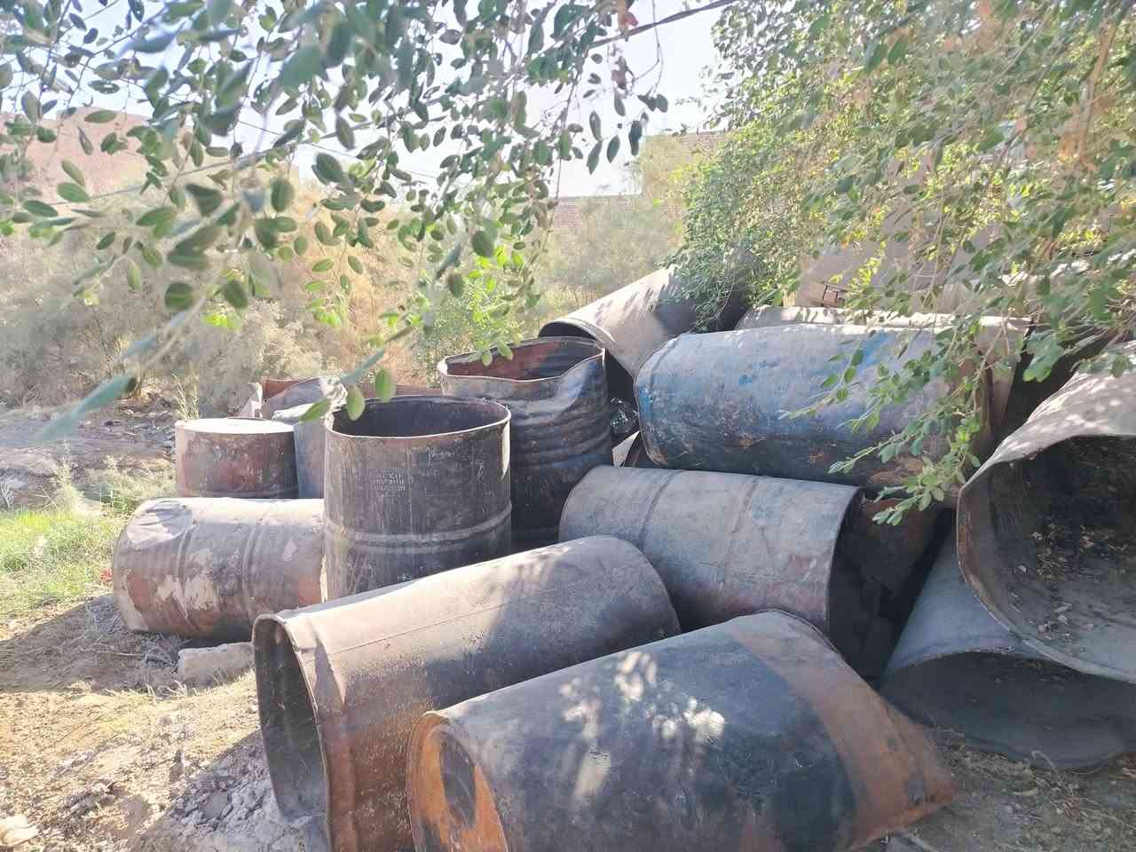 ظفيرة كهرباء خمس خطوط ٤٠متر سعر المتر ٤ ألاف
منشار خشب نجارة شغال ونظيف السعر١٥٠ألف
براميل زفت فارغة سعر البرميل ١٠ ألاف


**إذا كنت صاحب هذا الإعلان وتريد حذفه لأي سبب، رجاءا أرسل رسالة إلى الدعم الفني**