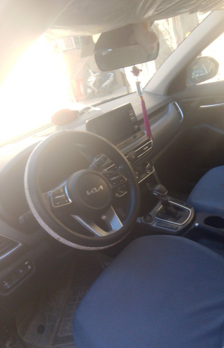 سليتوز ٢٣وارد امريكي كل تفاصيل واضخة بل صور  للبيع رقم بغداد مكانها بغداد لون ابيض محرك الفين سعر 130وبيهه مجال مكاني كاضمية


**إذا كنت صاحب هذا الإعلان وتريد حذفه لأي سبب، رجاءا أرسل رسالة إلى الدعم الفني**