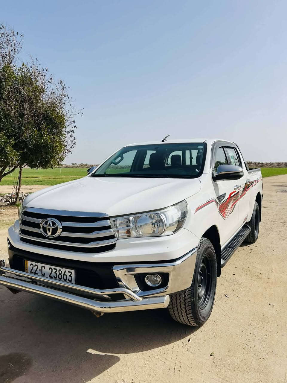 السلام عليكم
هايلوكس فورويل 2020
كير عادي 
رقم أربيل 
كفاله عامة 
السعر 265 وبيها مجال ***********
